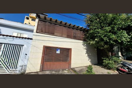 Casa à venda com 153m², 2 quartos e 1 vagaFachada