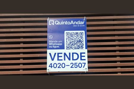 Casa à venda com 153m², 2 quartos e 1 vagaPlaquinha instalada na fachada