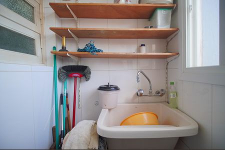 Apartamento para alugar com 85m², 3 quartos e 1 vagaÁrea de Serviço