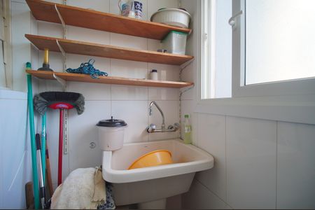 Apartamento para alugar com 85m², 3 quartos e 1 vagaÁrea de Serviço