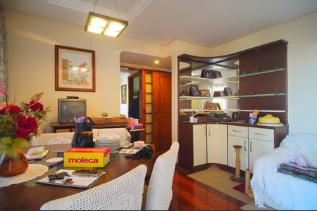 Apartamento para alugar com 85m², 3 quartos e 1 vagaSala