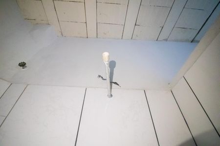 Casa à venda com 180m², 2 quartos e sem vaga Casa à venda com 180m², 2 quartos e sem vagaBanheiro Social