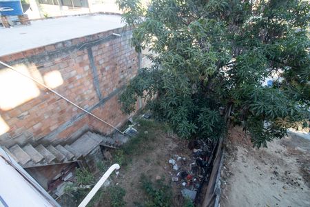 Casa à venda com 180m², 2 quartos e sem vaga Casa à venda com 180m², 2 quartos e sem vagaQuintal