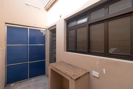 Casa à venda com 100m², 2 quartos e 2 vagasÁrea de Serviço