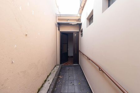 Casa à venda com 100m², 2 quartos e 2 vagasEntrada