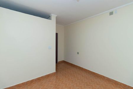 Casa à venda com 100m², 2 quartos e 2 vagasQuarto Suíte