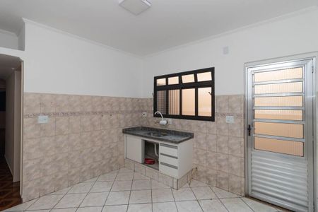 Casa à venda com 100m², 2 quartos e 2 vagasCozinha