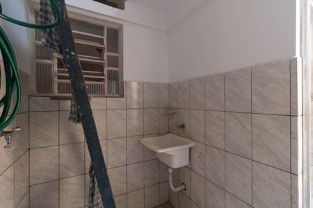 Casa à venda com 100m², 2 quartos e 2 vagasÁrea de Serviço