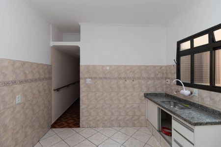 Casa à venda com 100m², 2 quartos e 2 vagasCozinha