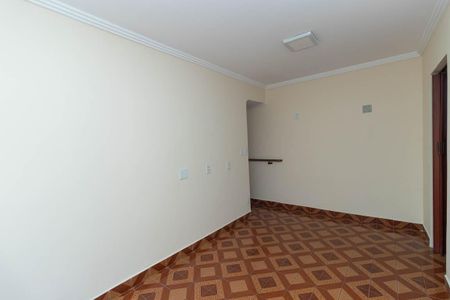 Casa à venda com 100m², 2 quartos e 2 vagasSala