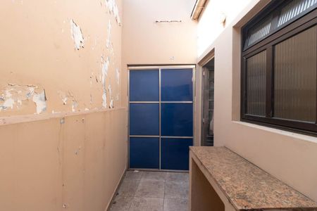 Casa à venda com 100m², 2 quartos e 2 vagasÁrea de Serviço