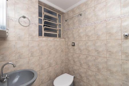 Casa à venda com 100m², 2 quartos e 2 vagasBanheiro