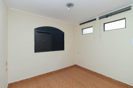 Casa à venda com 100m², 2 quartos e 2 vagasQuarto Suíte