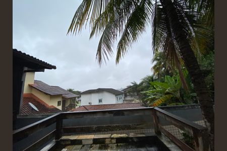 Casa à venda com 280m², 3 quartos e 2 vagas Casa à venda com 280m², 3 quartos e 2 vagasArea de Lazer / Gourmet / Piscina