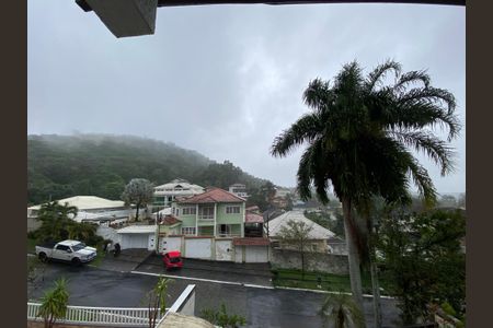 Casa à venda com 280m², 3 quartos e 2 vagas Casa à venda com 280m², 3 quartos e 2 vagasVaranda - Suíte Vista