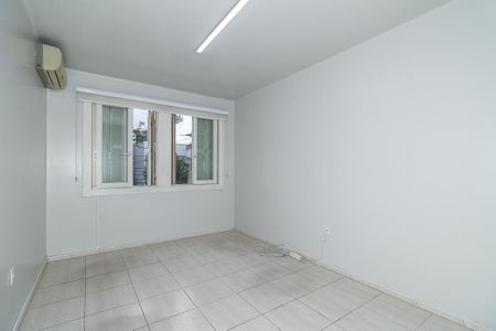 Quarto de apartamento para alugar com 3 quartos, 160m² em Floresta, Porto Alegre