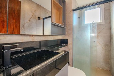 Apartamento à venda com 192m², 3 quartos e 2 vagasBanheiro da Suíte