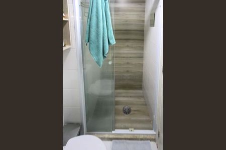 Apartamento à venda com 55m², 2 quartos e 1 vaga Apartamento à venda com 55m², 2 quartos e 1 vagaBanheiro da Suíte