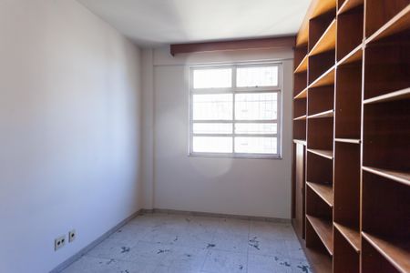 Apartamento à venda com 110m², 3 quartos e sem vagaQuarto 2