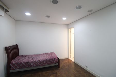 Casa à venda com 120m², 3 quartos e 4 vagasSuíte