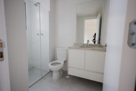 Apartamento para alugar com 64m², 2 quartos e 2 vagasBanheiro Social