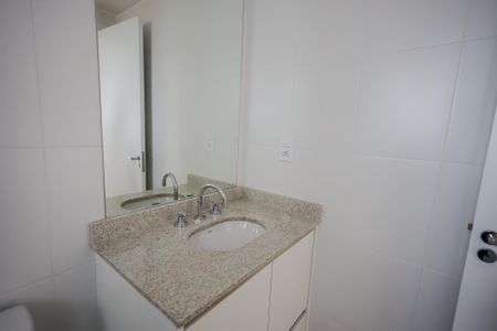 Apartamento para alugar com 64m², 2 quartos e 2 vagasBanheiro Social