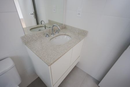 Apartamento para alugar com 64m², 2 quartos e 2 vagasBanheiro Social