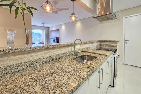 Apartamento para alugar com 96m², 3 quartos e 2 vagasCozinha