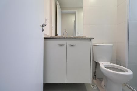 Apartamento para alugar com 64m², 2 quartos e 2 vagas Apartamento para alugar com 64m², 2 quartos e 2 vagasBanheiro Social
