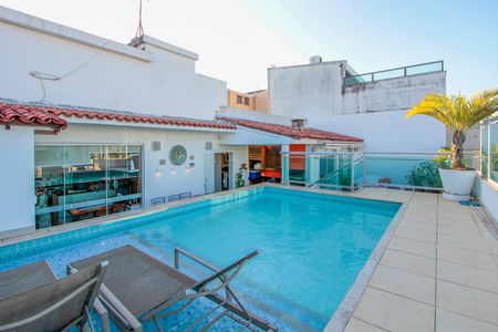 Apartamento à venda com 298m², 3 quartos e 2 vagasVaranda