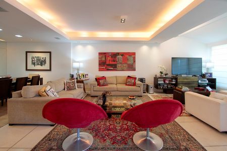 Apartamento à venda com 298m², 3 quartos e 2 vagasSala