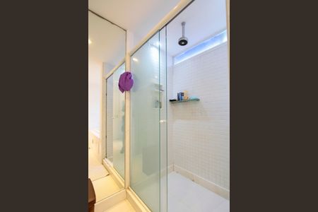 Apartamento à venda com 298m², 3 quartos e 2 vagasBanheiro - Quarto 1 suíte