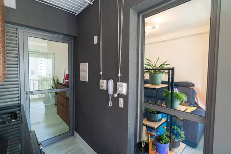 Apartamento à venda com 61m², 2 quartos e 1 vagaÁrea de Serviço