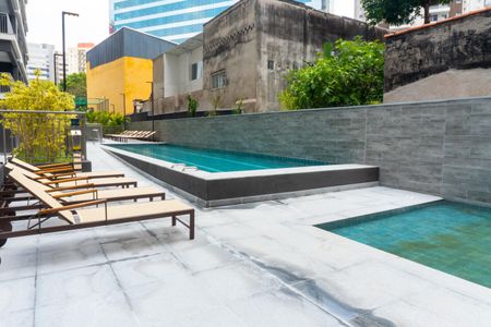 Apartamento à venda com 61m², 2 quartos e 1 vagaÁrea comum - Piscina