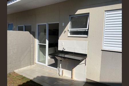 Casa de condomínio para alugar com 95m², 2 quartos e 1 vaga Casa de condomínio para alugar com 95m², 2 quartos e 1 vagaQuintal