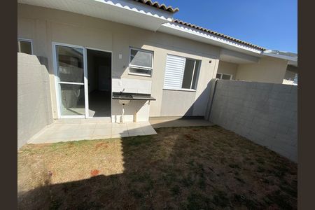 Casa de condomínio para alugar com 95m², 2 quartos e 1 vaga Casa de condomínio para alugar com 95m², 2 quartos e 1 vagaQuintal