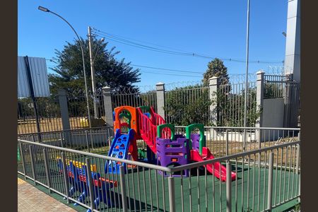 Casa de condomínio para alugar com 95m², 2 quartos e 1 vaga Casa de condomínio para alugar com 95m², 2 quartos e 1 vagaÁrea Comum - Playground