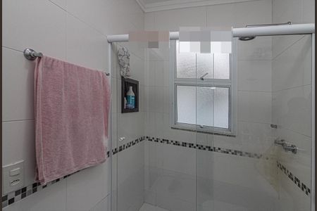 Casa à venda com 210m², 6 quartos e 2 vagas Casa à venda com 210m², 6 quartos e 2 vagasBanheiro da Suíte 1