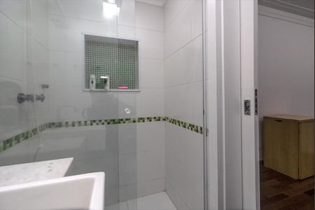 Casa à venda com 210m², 6 quartos e 2 vagas Casa à venda com 210m², 6 quartos e 2 vagasBanheiro da Suíte 2