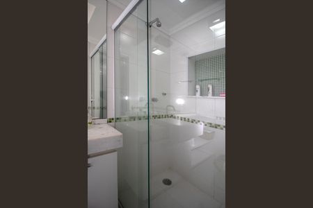 Casa à venda com 210m², 6 quartos e 2 vagas Casa à venda com 210m², 6 quartos e 2 vagasBanheiro da Suíte 2