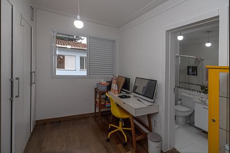 Casa à venda com 210m², 6 quartos e 2 vagas Casa à venda com 210m², 6 quartos e 2 vagasCloset da Suíte 1