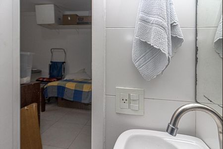 Casa à venda com 210m², 6 quartos e 2 vagas Casa à venda com 210m², 6 quartos e 2 vagasBanheiro da Suíte 4