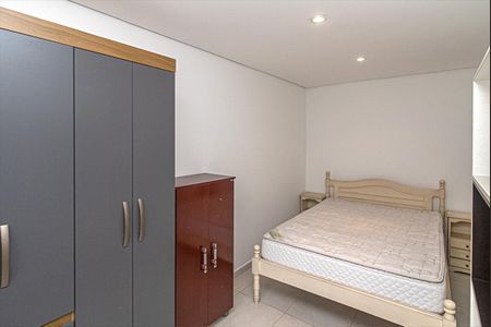 Casa à venda com 210m², 6 quartos e 2 vagas Casa à venda com 210m², 6 quartos e 2 vagasSuíte 5