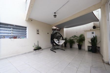 Casa à venda com 100m², 2 quartos e 3 vagasGaragem