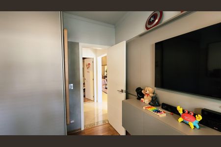 Casa de condomínio à venda com 297m², 3 quartos e 4 vagasQuarto 2