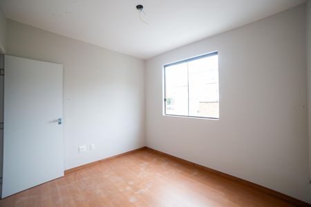 Apartamento à venda com 78m², 3 quartos e 2 vagas Apartamento à venda com 78m², 3 quartos e 2 vagasQuarto 2