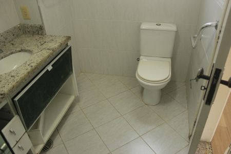 Apartamento à venda com 136m², 3 quartos e 3 vagasBanheiro da Suíte 3