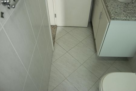 Apartamento à venda com 136m², 3 quartos e 3 vagasBanheiro da Suíte 2