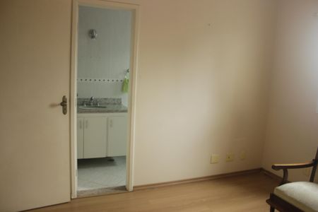 Apartamento à venda com 136m², 3 quartos e 3 vagasSuíte 2