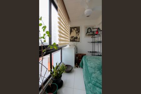 Apartamento à venda com 75m², 2 quartos e 1 vagaQuarto 2